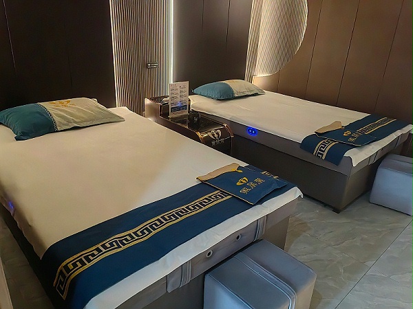 77edcdc7c0f043b47df8f34e6d165c73